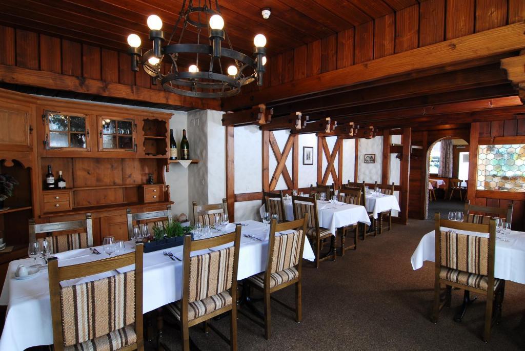 Hotel & Restaurant Bahnhof Reichenbach Reichenbach im Kandertal Exterior photo