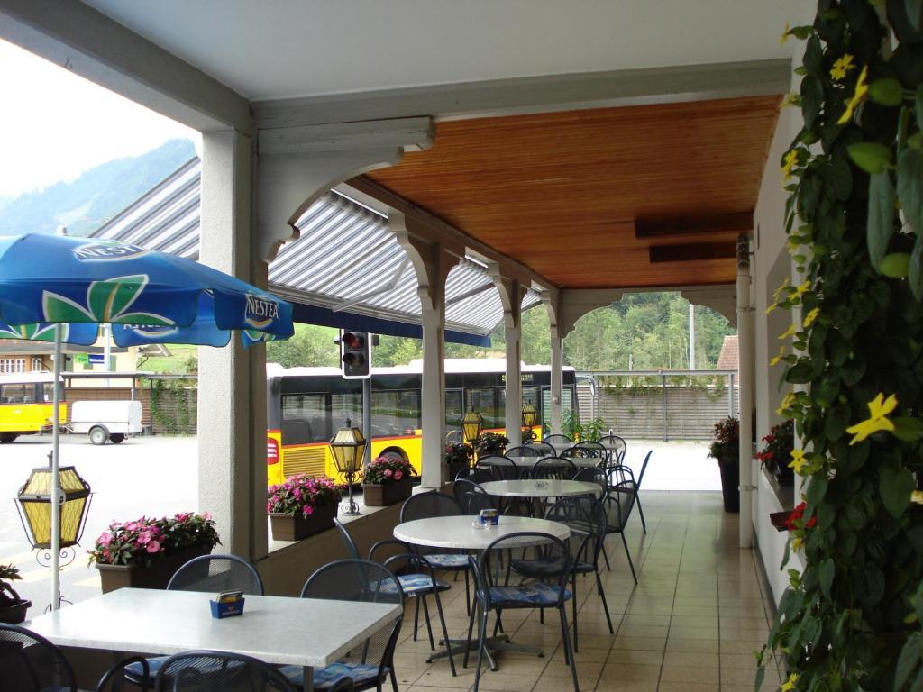Hotel & Restaurant Bahnhof Reichenbach Reichenbach im Kandertal Exterior photo
